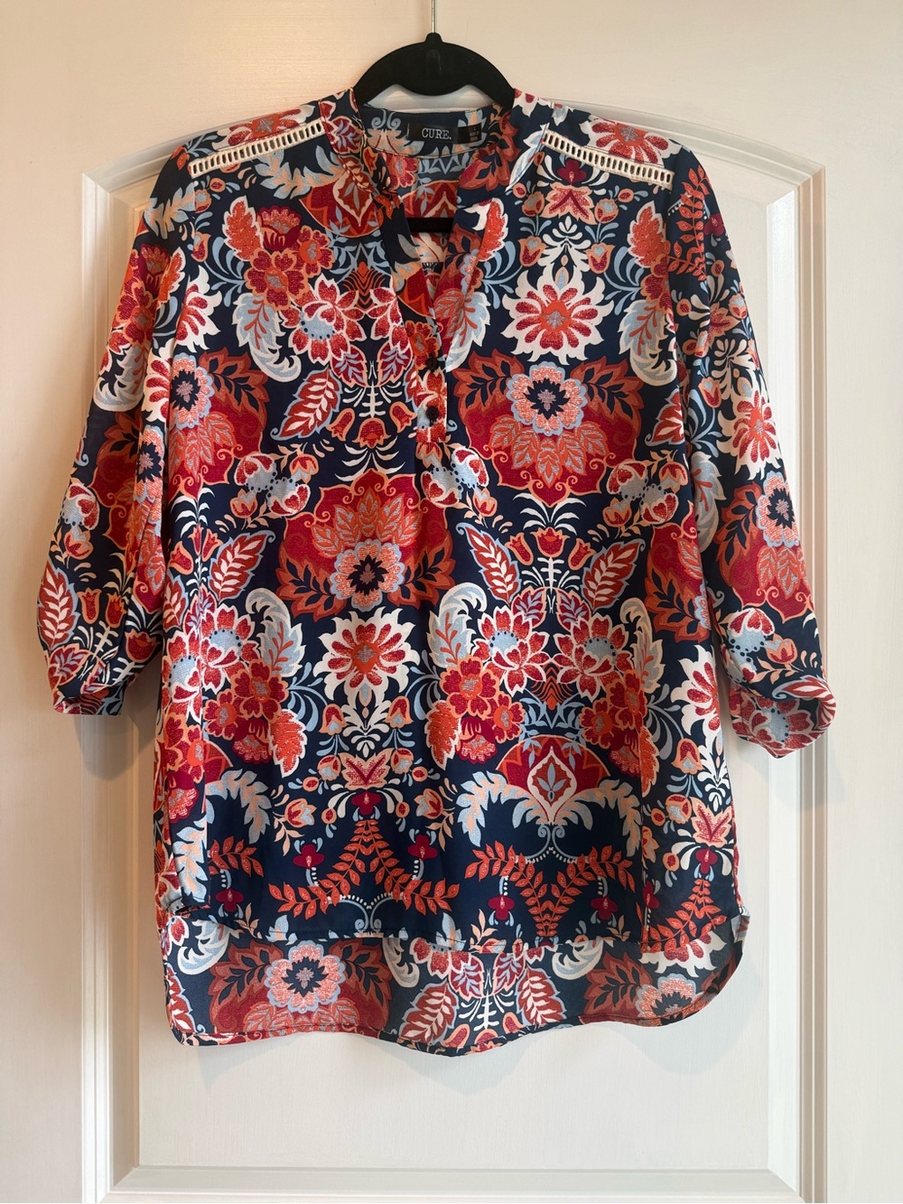 Navy Floral Split-Neck Tunic Top - Red & Navy